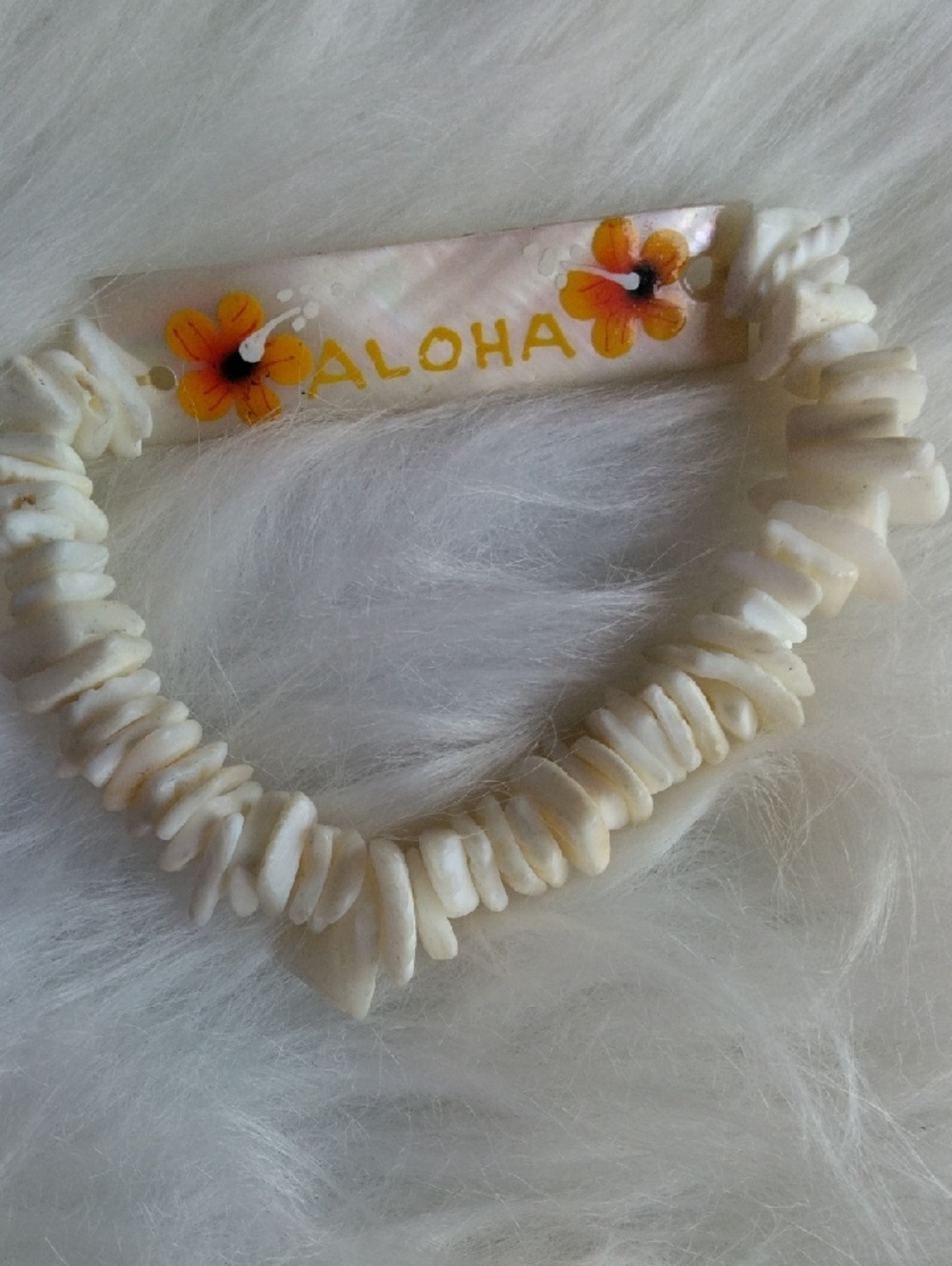 Mother Of Pearl Stretchy Aloha Shell Bracelet